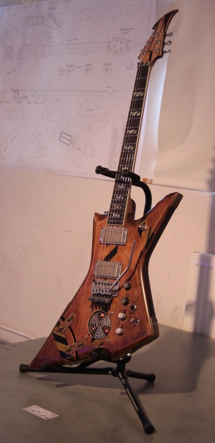 fallout guitar
